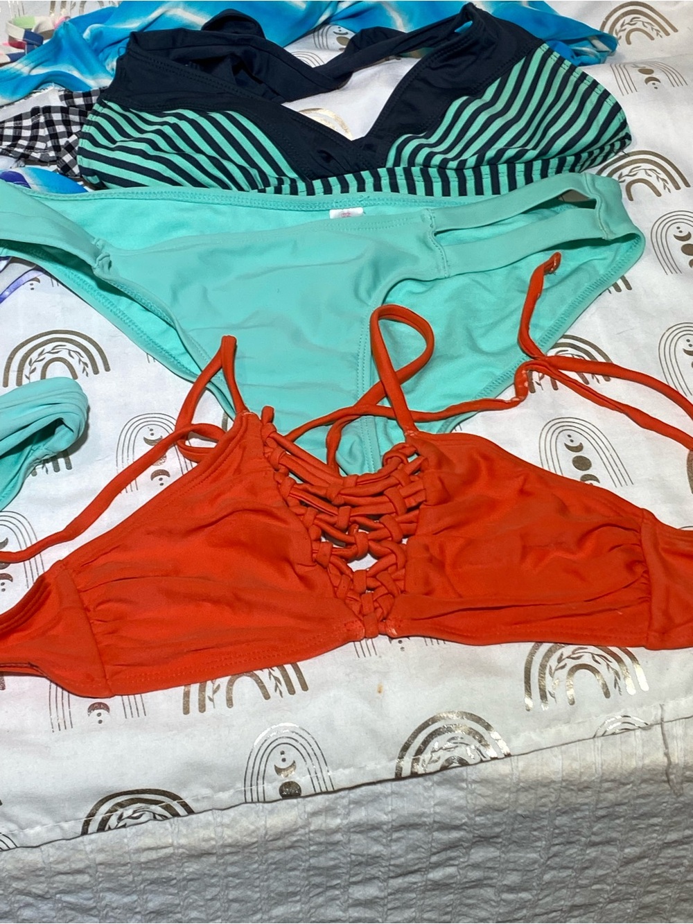 Mixed Lot Swim Pieces - Picture 3 of 9